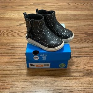 Toddler shoes size 6 stride rite